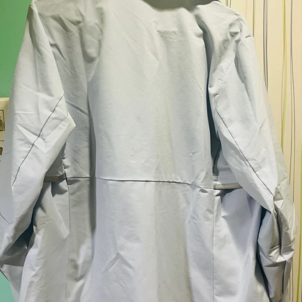 Adidas sports jacket ! - Picture 7 of 8